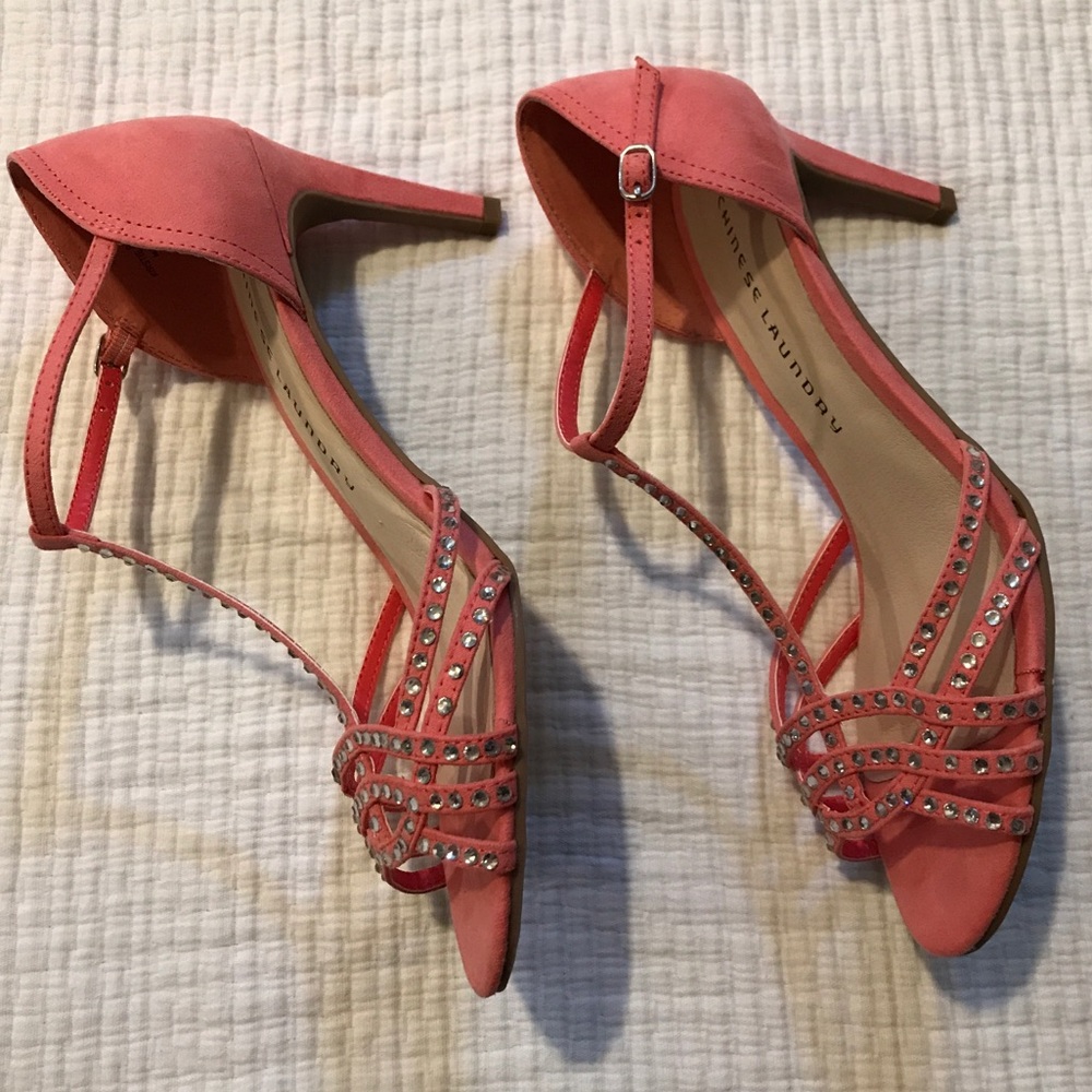 Chinese Laundry Pink T-Strap Pumps